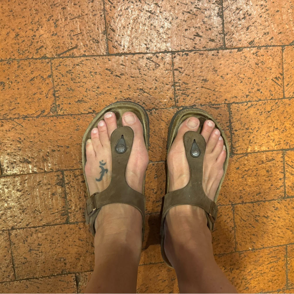 Birkenstock Gizeh Birkibuc Sandals EU 41 Mocha Brown